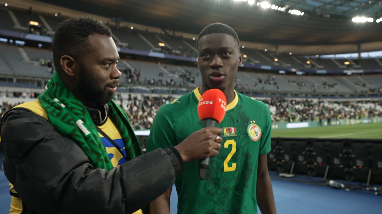 Lions du Sénégal · zone mixte